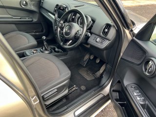 /photos/7329/d335e954-e3a4-db9f-2031-416674a71f1e_i320x240.jpg